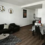 Welcome-renovated & Air-conditioned * ブランケンベルヘ